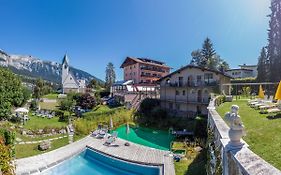 Hotel Cresta